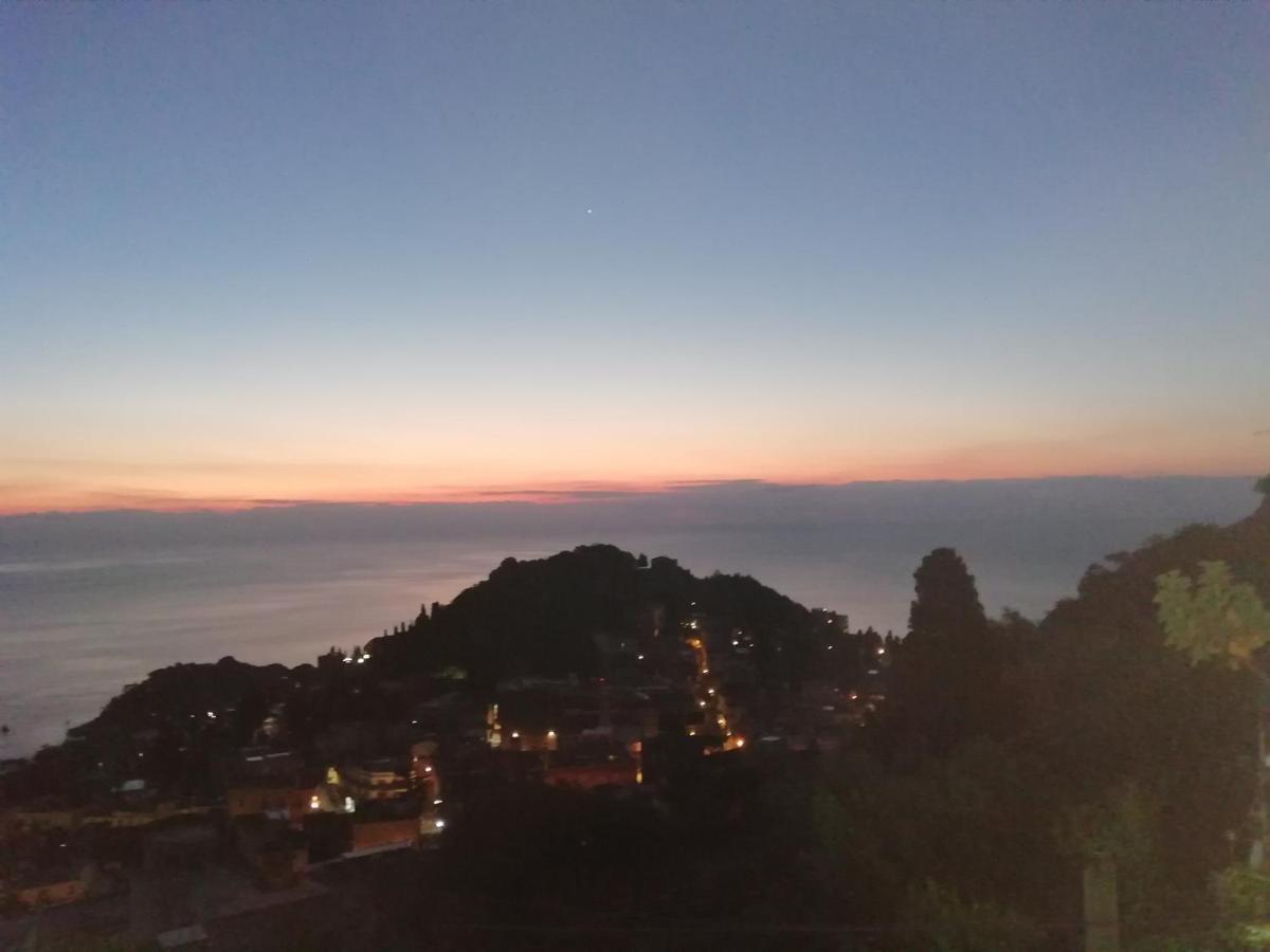 Апартаменты U Castiddanu Breathtaking View Таормина Экстерьер фото